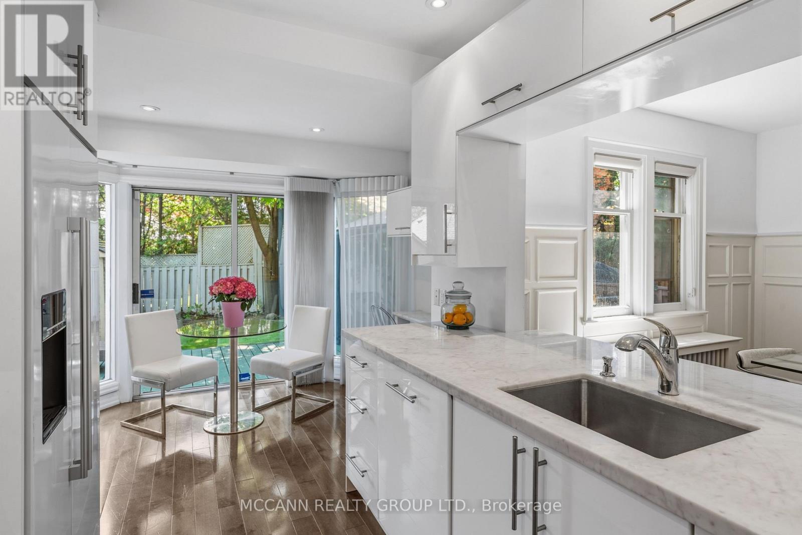 111 CHUDLEIGH AVENUE - 12