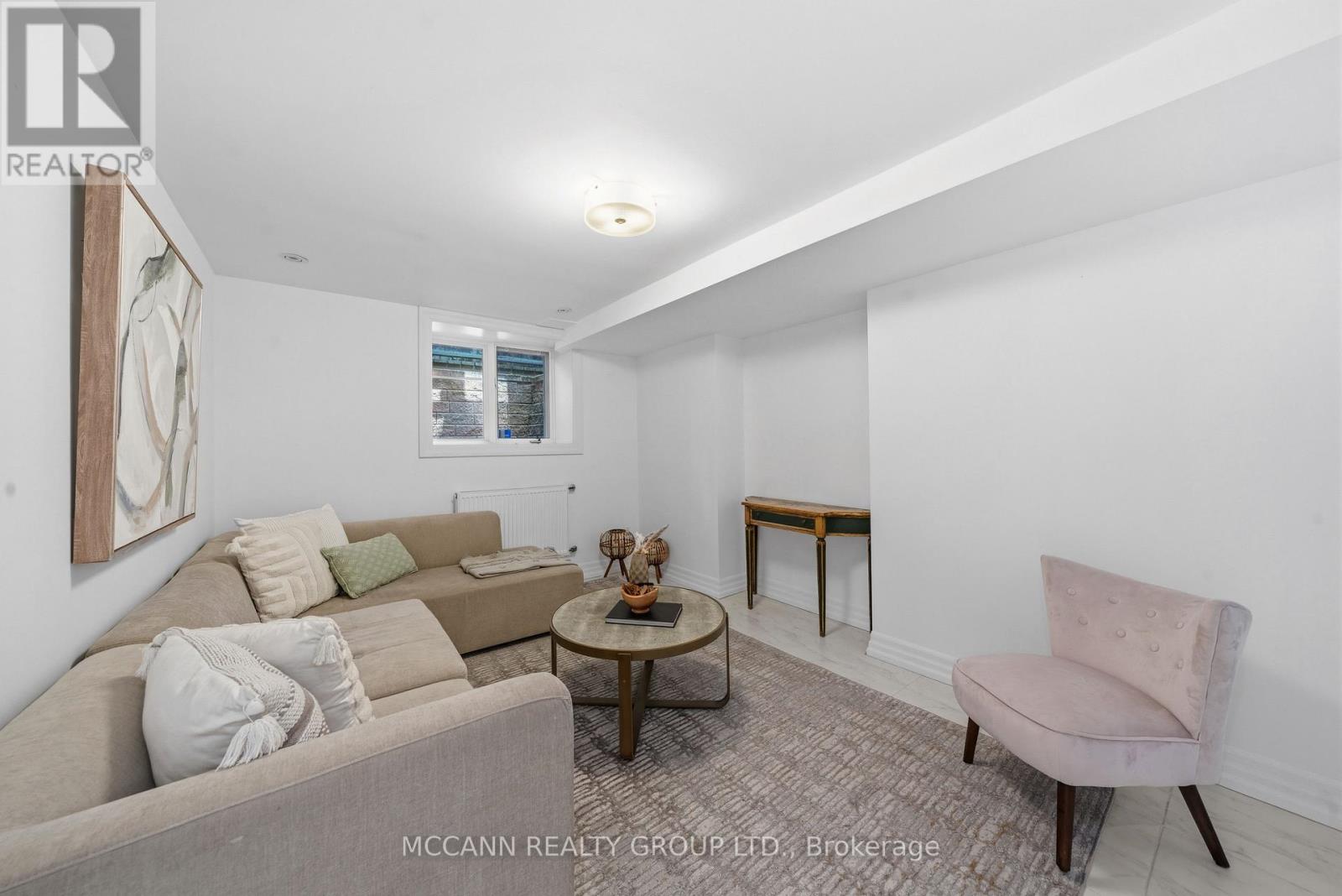 111 CHUDLEIGH AVENUE - 23