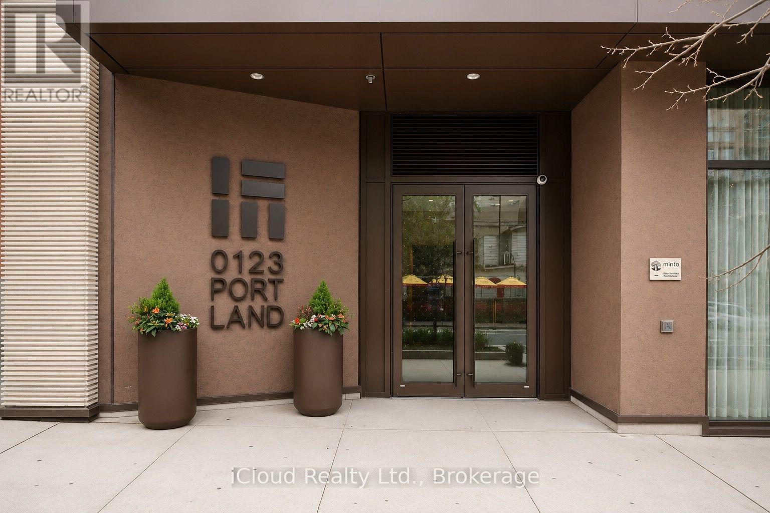 #303 123 PORTLAND STREET - 1