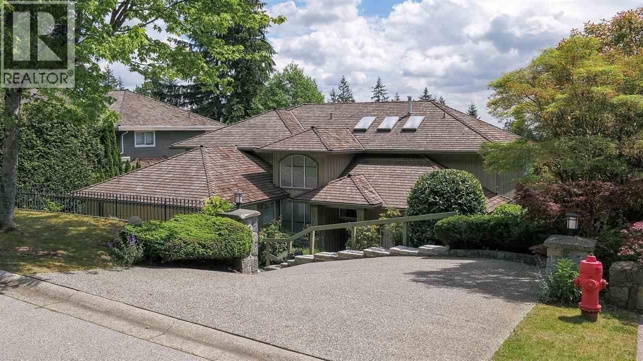 3938 BRAEMAR PLACE, North Vancouver — photo 2