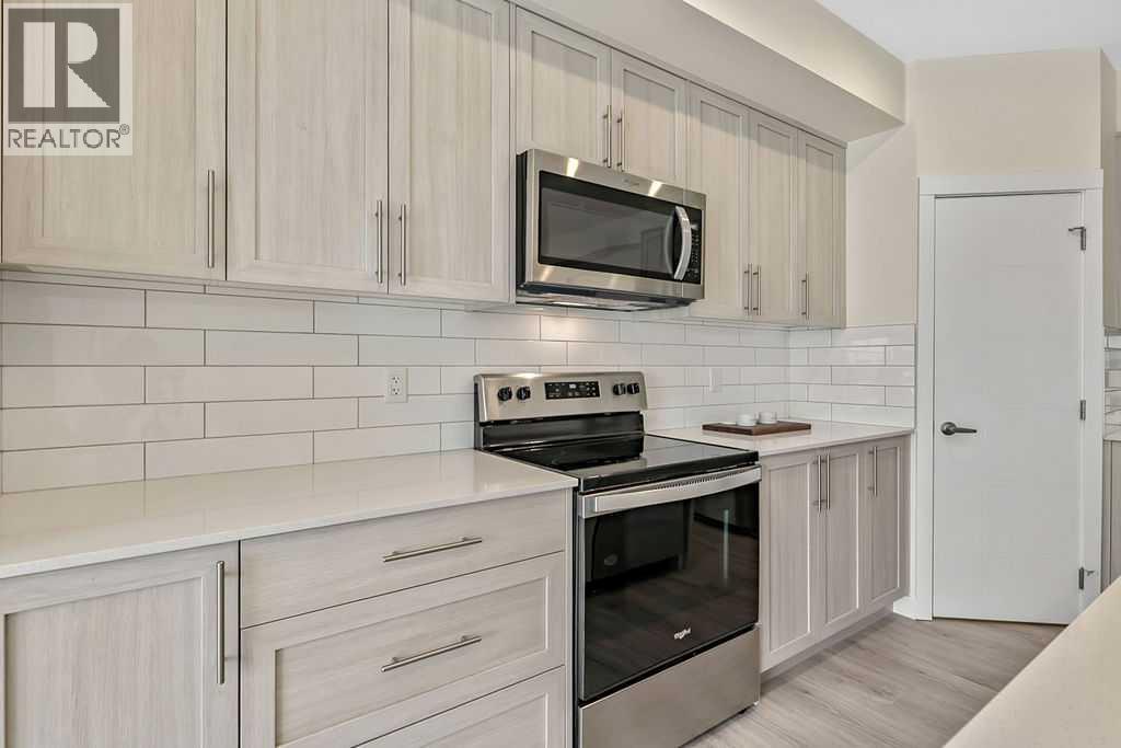 #1413 100 Banister Drive - 13