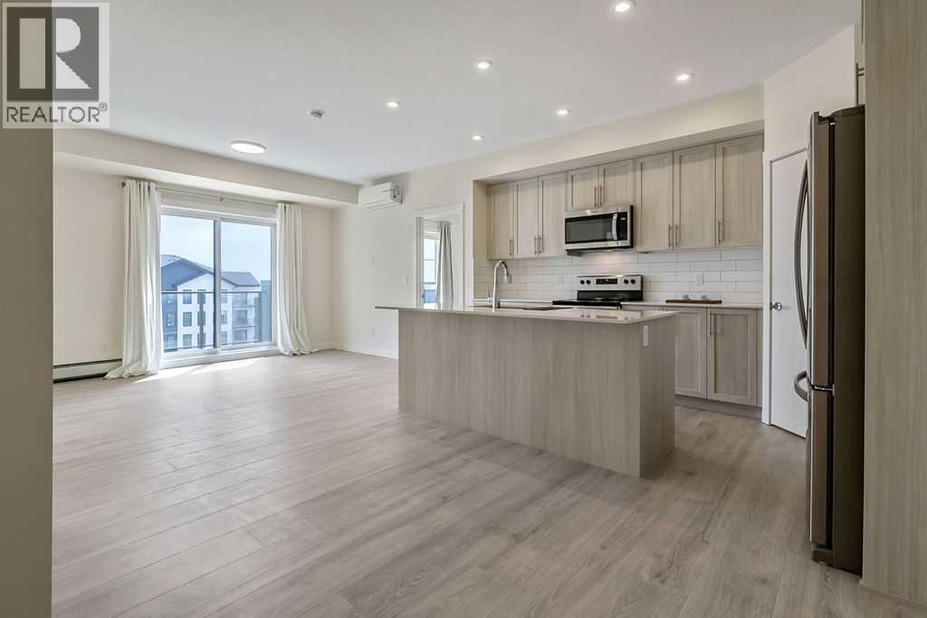 #1413 100 Banister Drive - 11