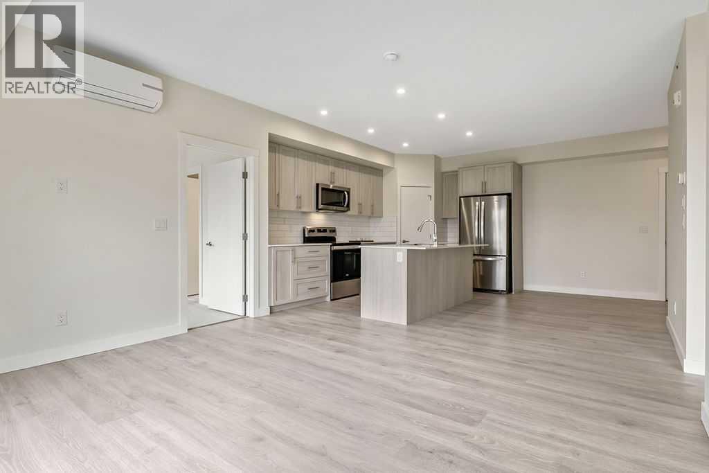 #1413 100 Banister Drive - 17