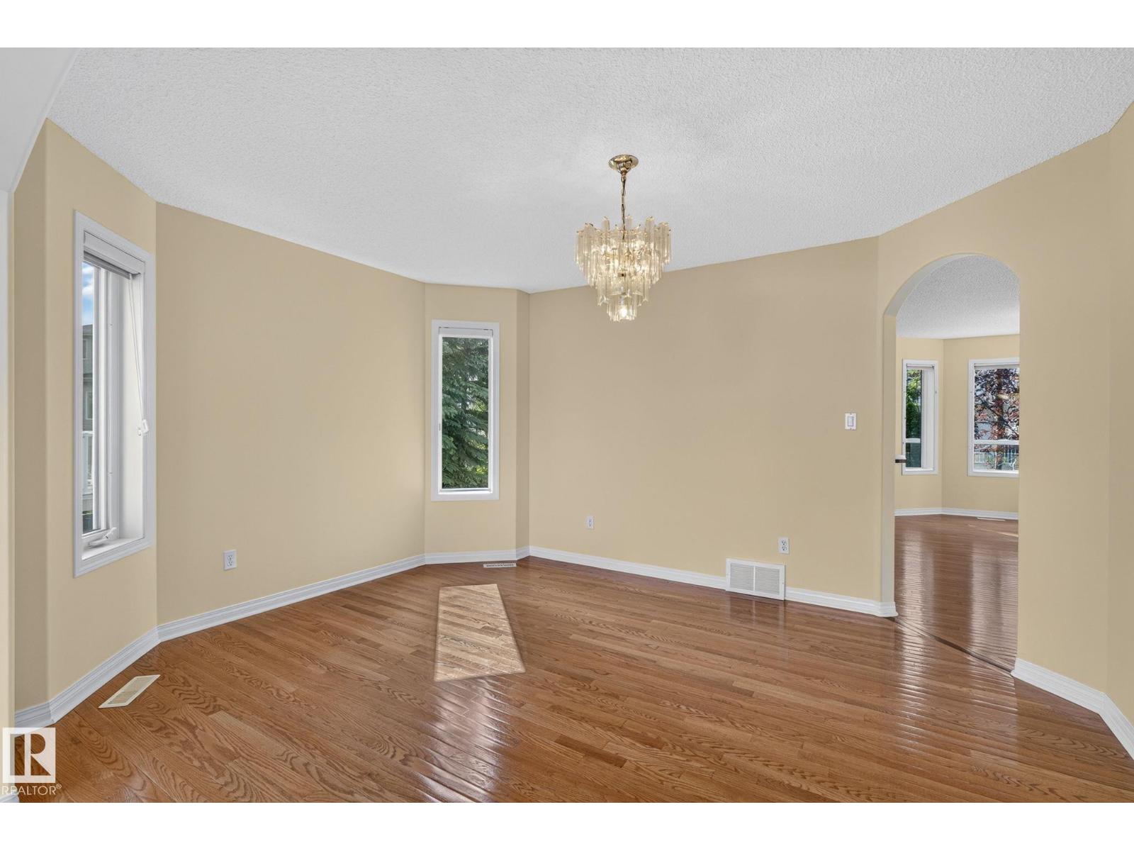 610 Hunters Close NW - 15