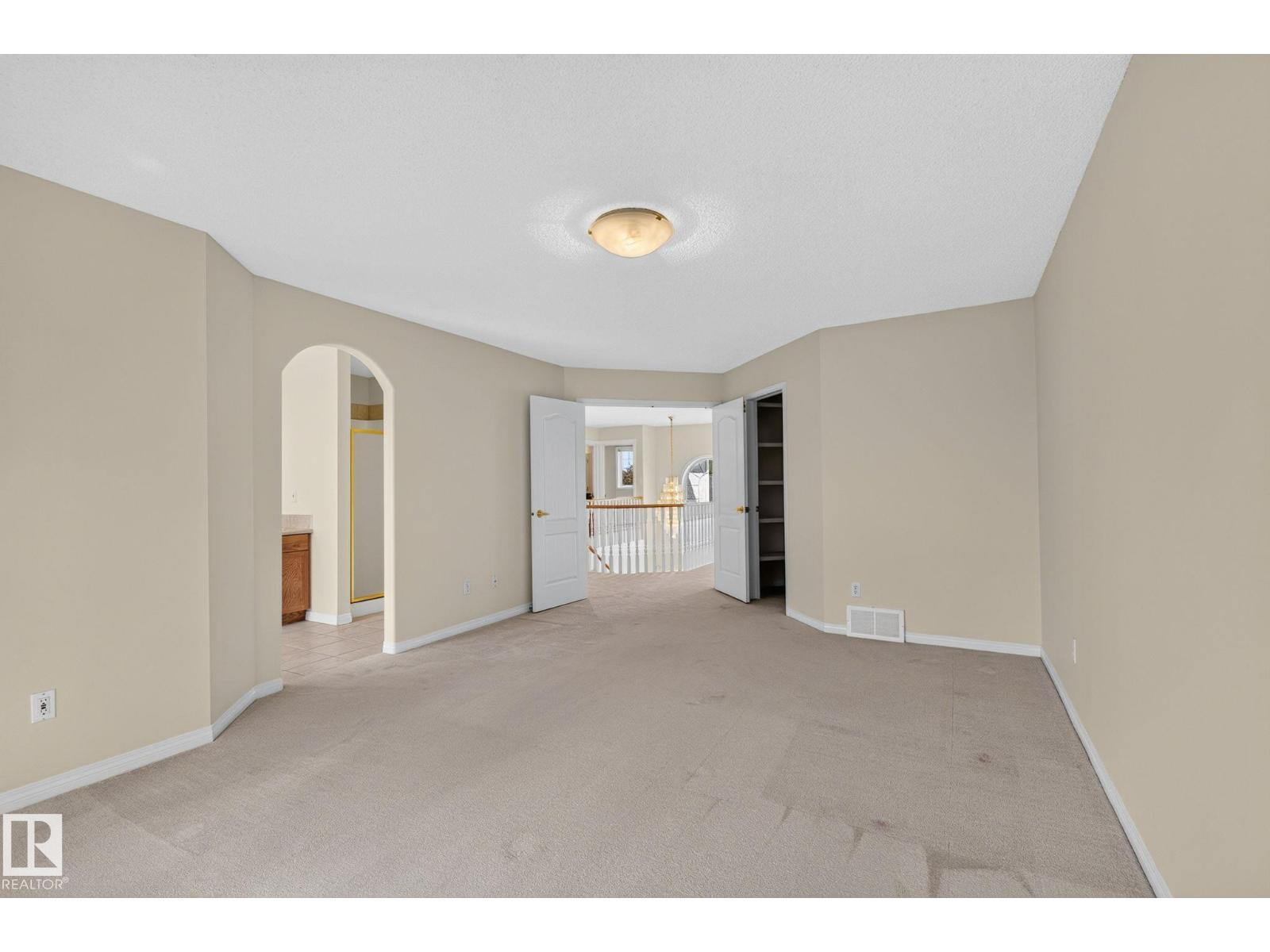 610 Hunters Close NW - 38