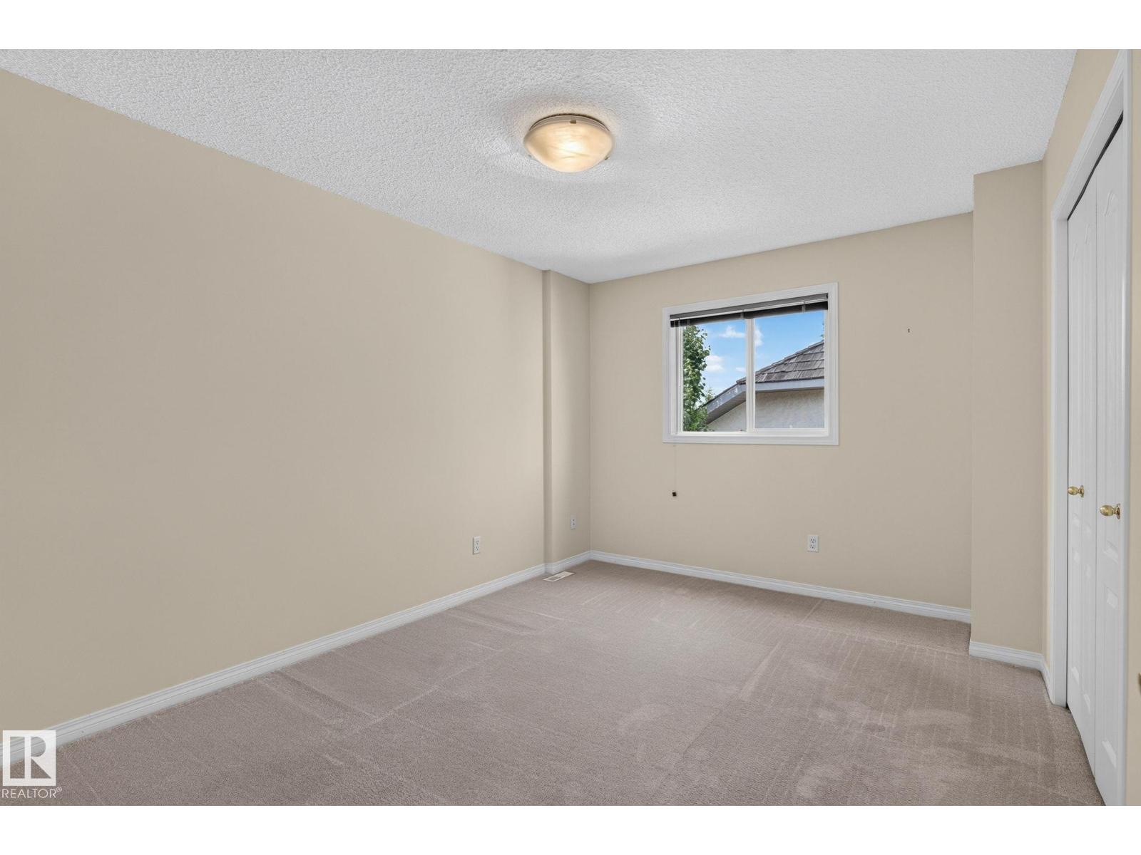 610 Hunters Close NW - 45