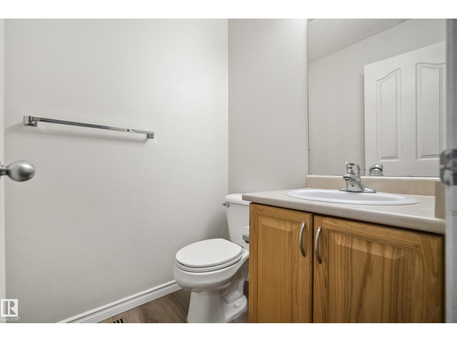 3996 Mcmullen GR SW - 25