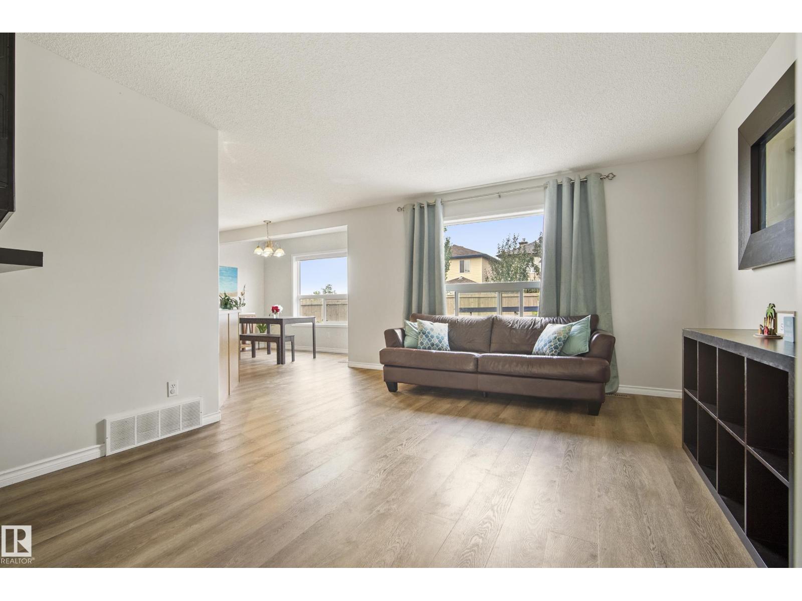 3996 Mcmullen GR SW - 8