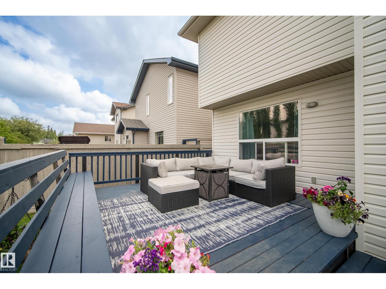 3996 Mcmullen GR SW - 34