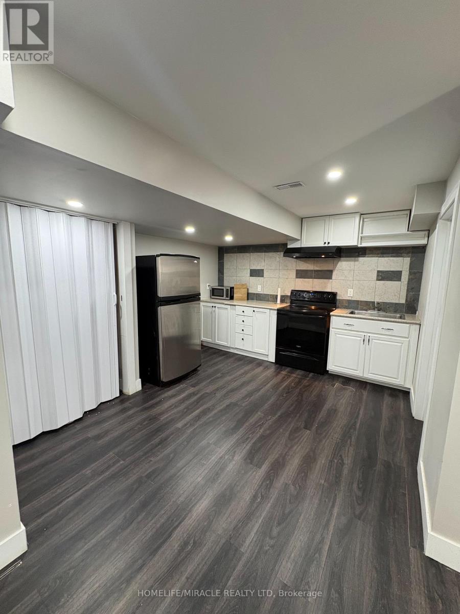 15 NOBBS DRIVE - 22