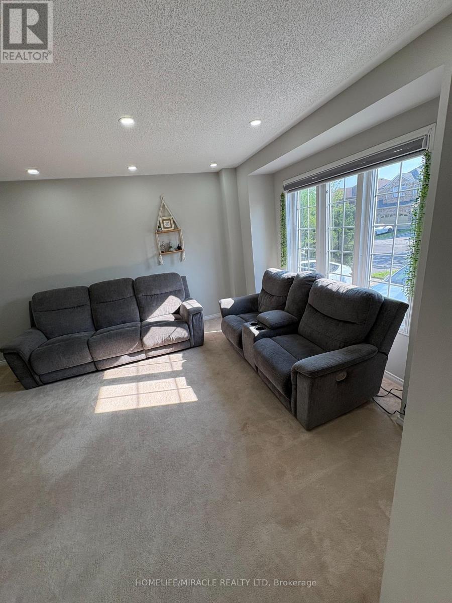 15 NOBBS DRIVE - 6