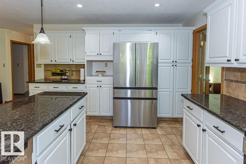 31 WINDERMERE CR - 28