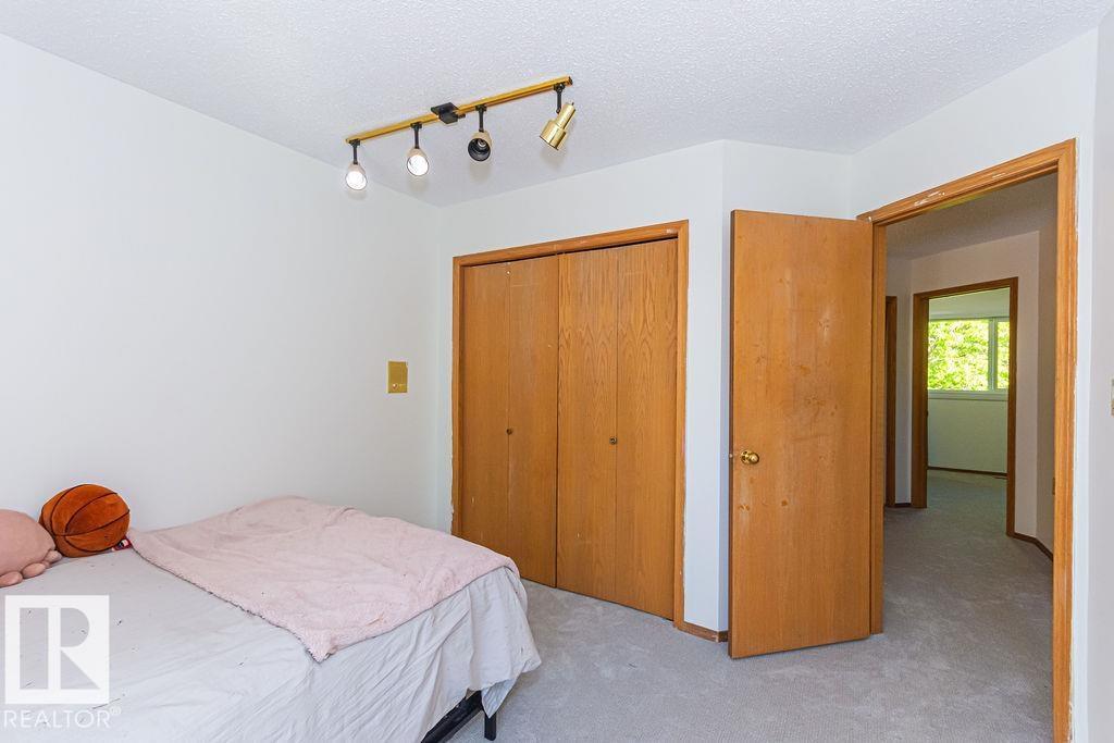 31 WINDERMERE CR - 56