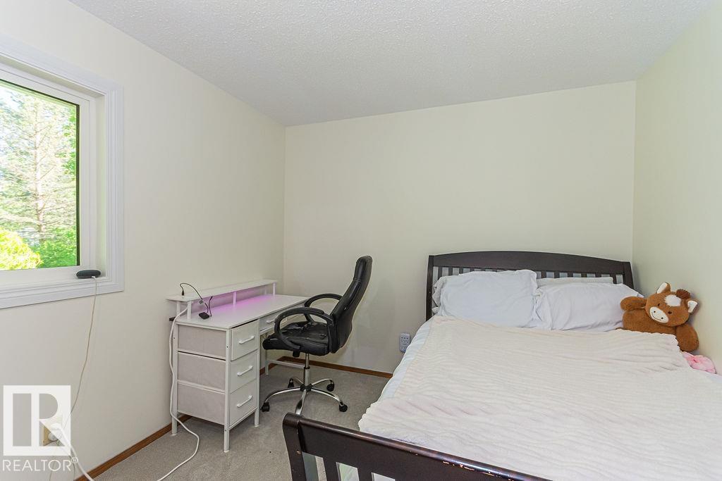 31 WINDERMERE CR - 50