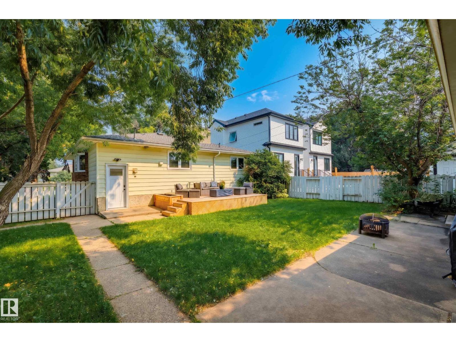 9544 148 ST NW - 26