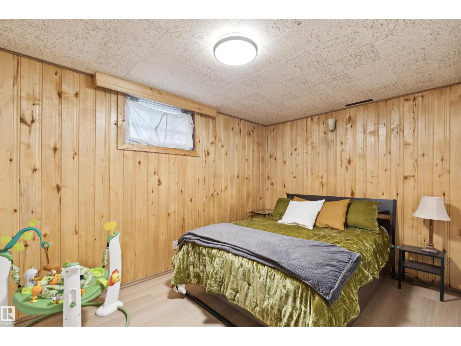 9544 148 ST NW - 34