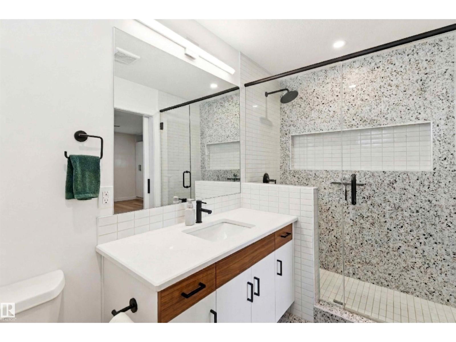 9544 148 ST NW - 22