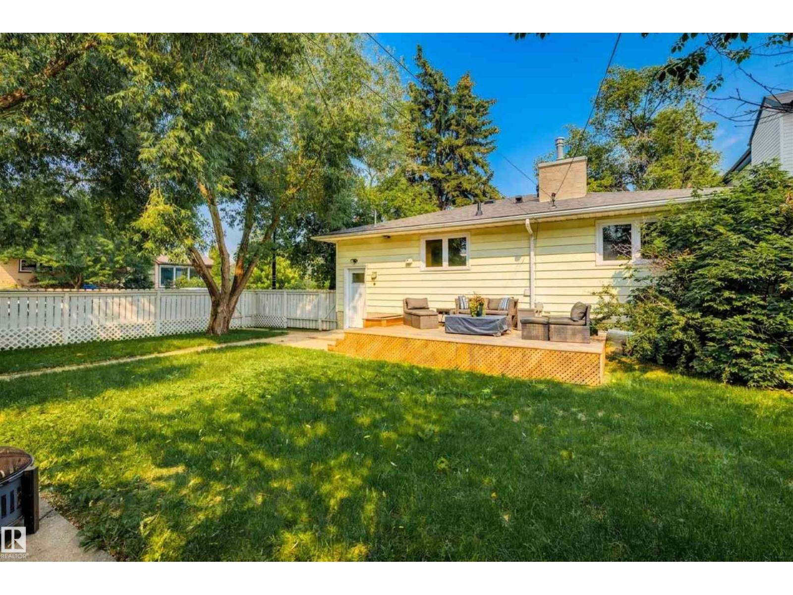 9544 148 ST NW - 27