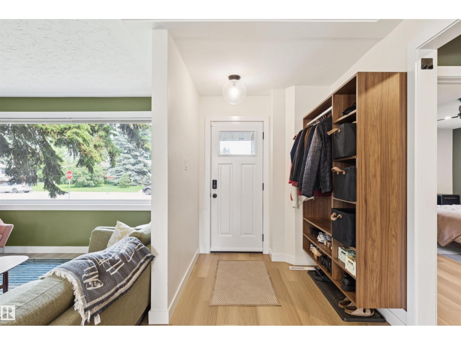 9544 148 ST NW - 3