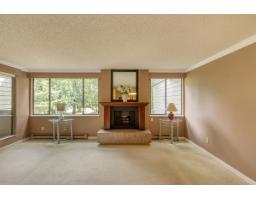 211 15282 19 Avenue, Surrey, BC V4A1X6 Photo 8