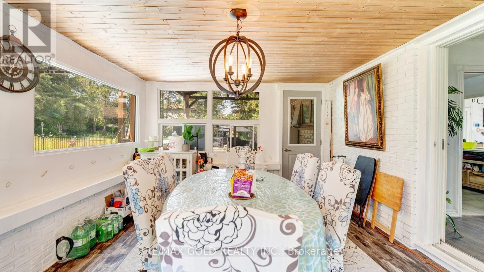4680 PENETANGUISHENE ROAD - 29