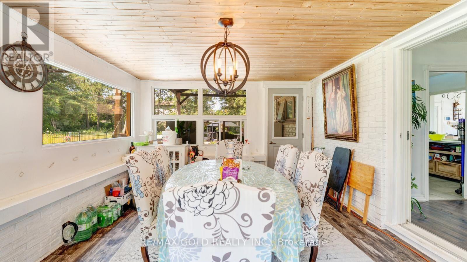 4680 PENETANGUISHENE ROAD - 30