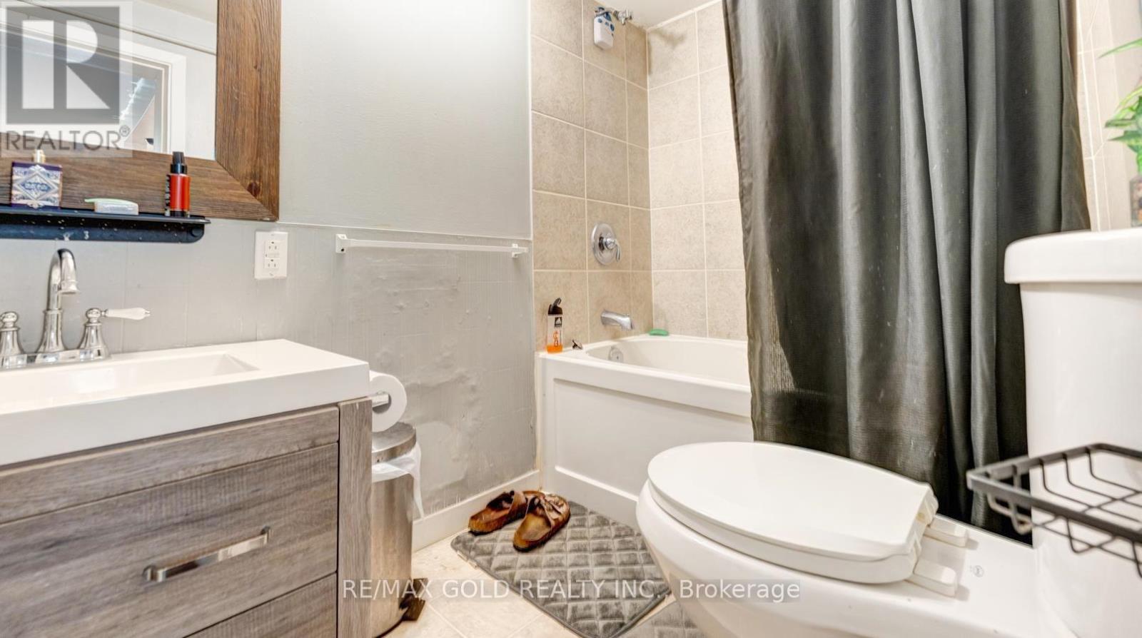 4680 PENETANGUISHENE ROAD - 35