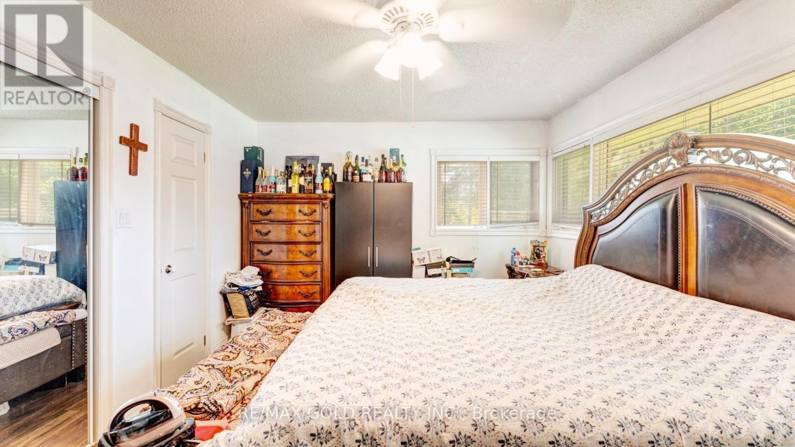 4680 PENETANGUISHENE ROAD - 42