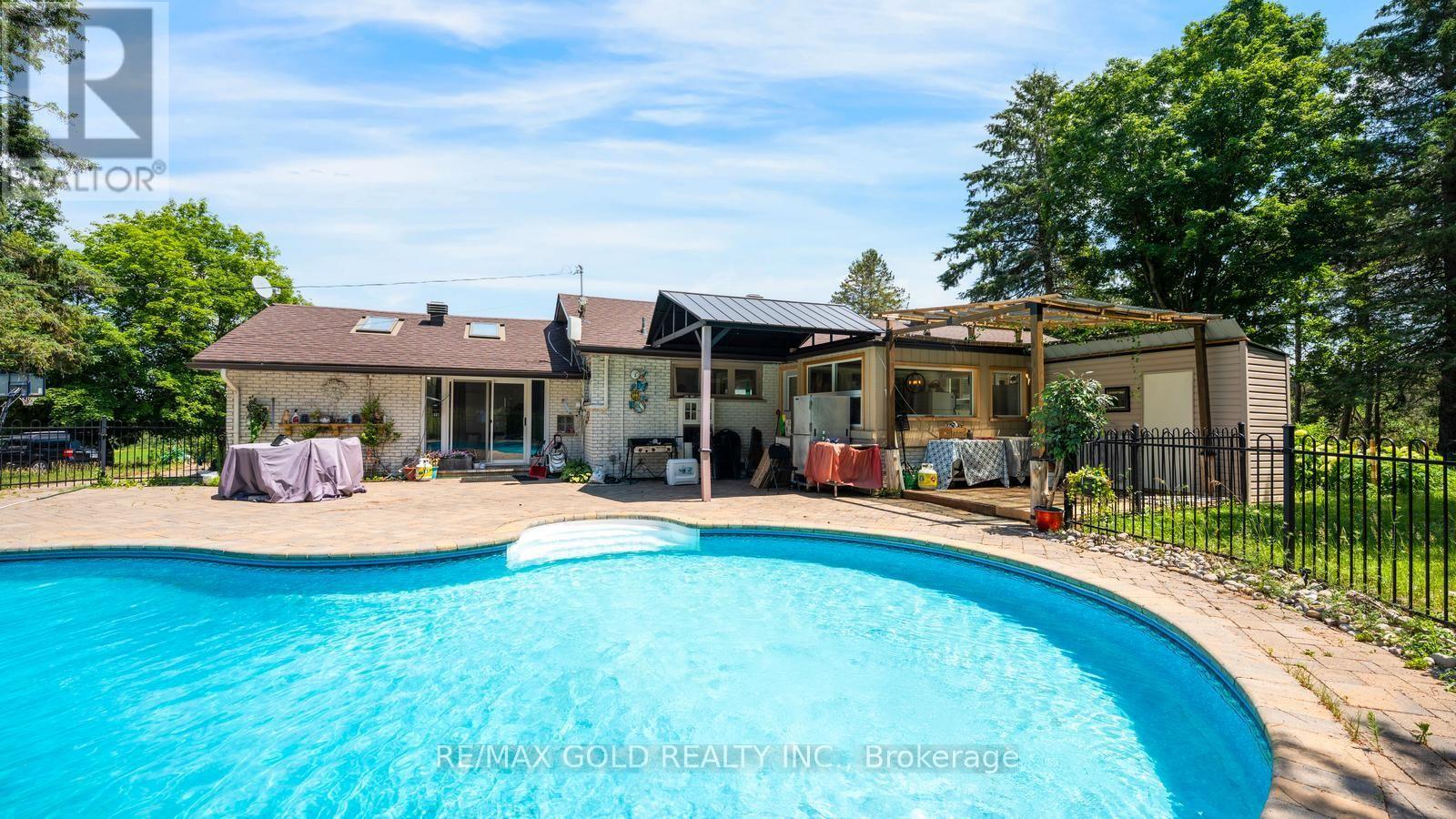 4680 PENETANGUISHENE ROAD - 49