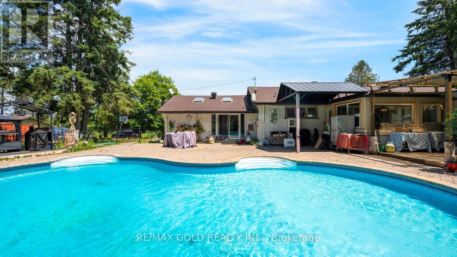 4680 PENETANGUISHENE ROAD - 50