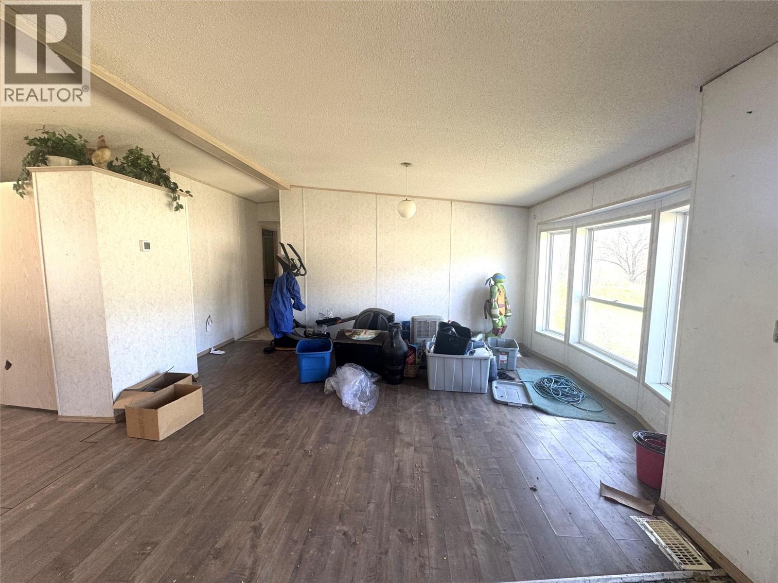 261 + 297 Jones Way Road - 23