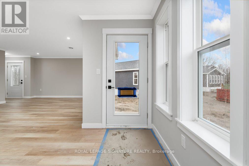 18 BRIAR WOOD PLACE - 19