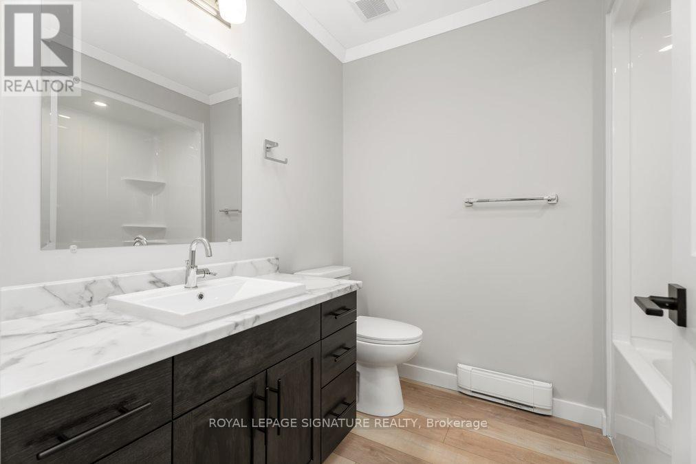 18 BRIAR WOOD PLACE - 26