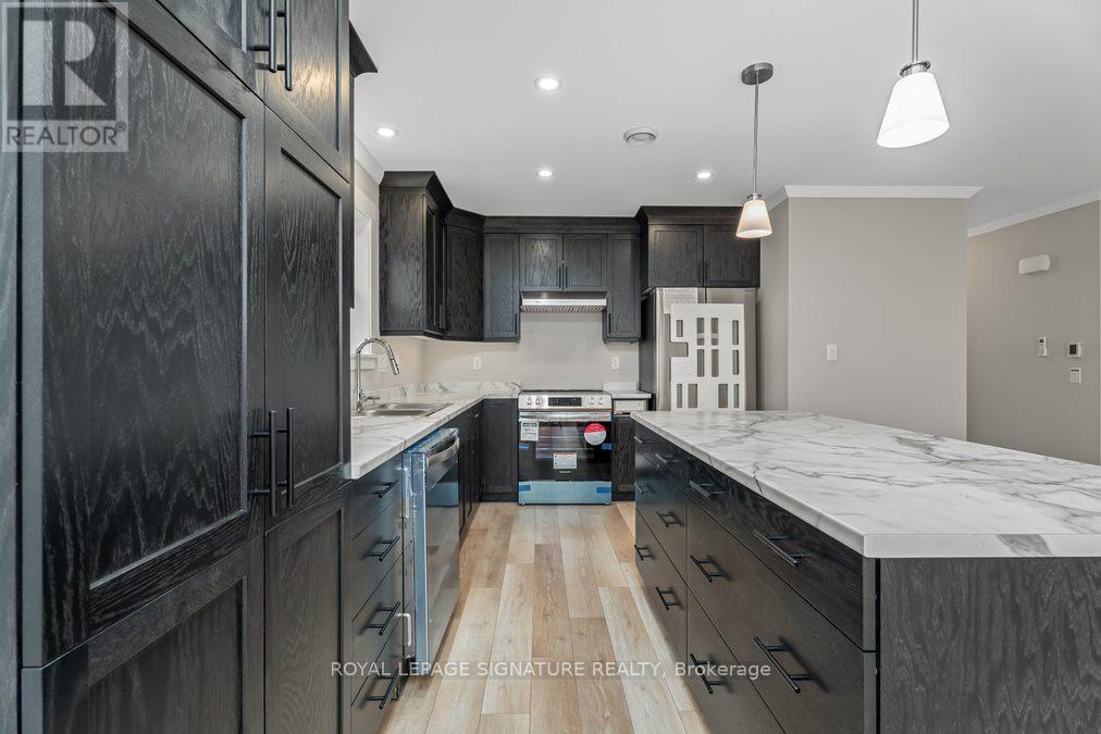 18 BRIAR WOOD PLACE - 15