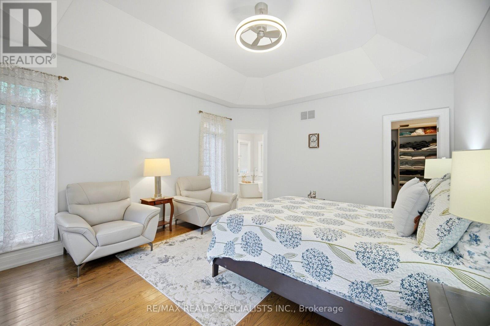 10 VALLEY HILL DRIVE - 22