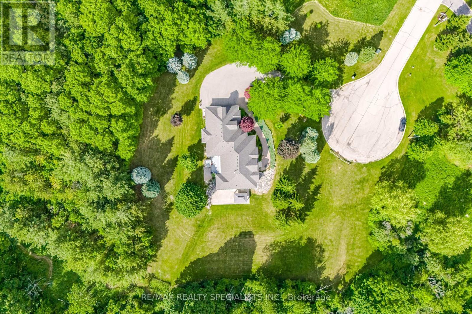 10 VALLEY HILL DRIVE - 3