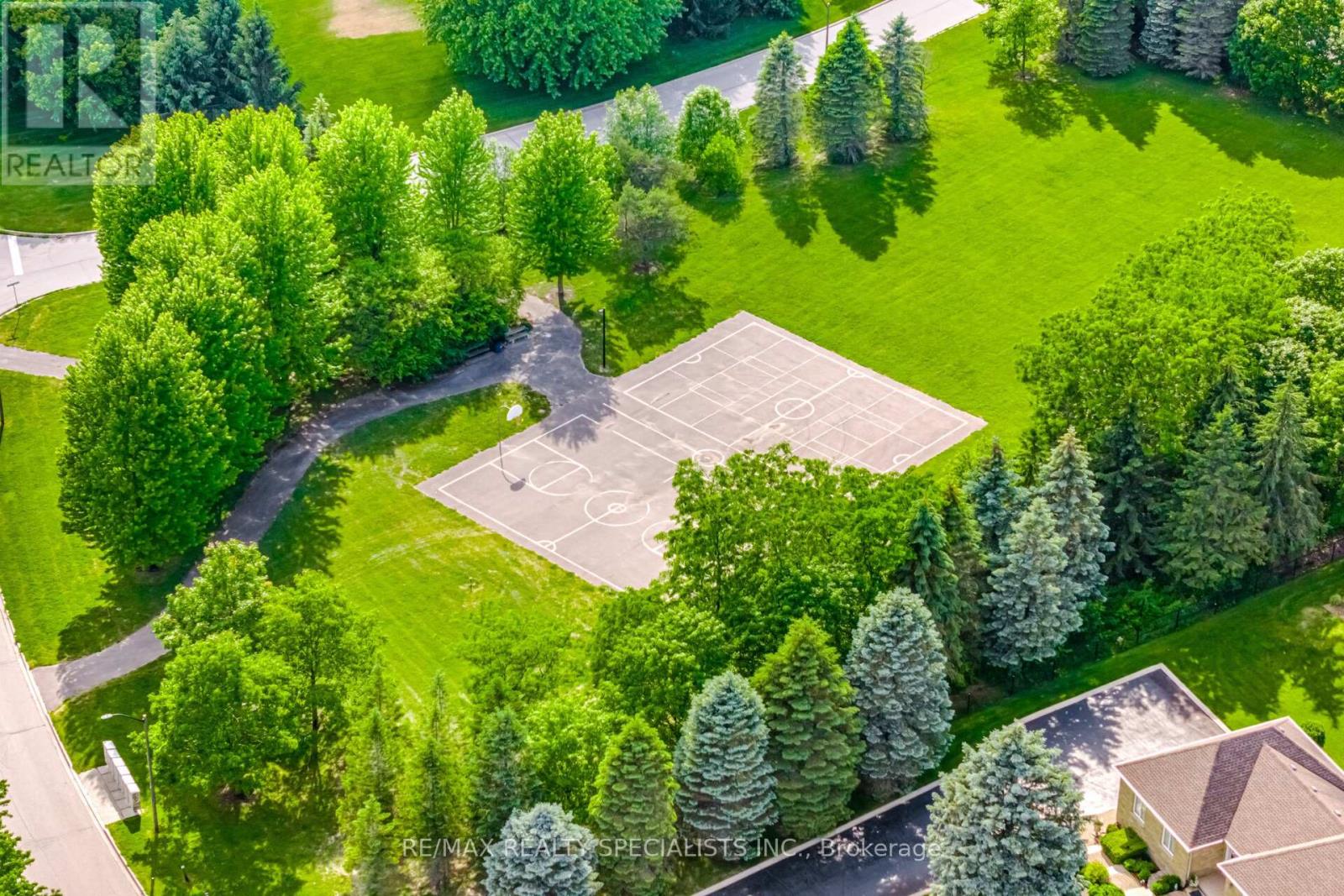 10 VALLEY HILL DRIVE - 44