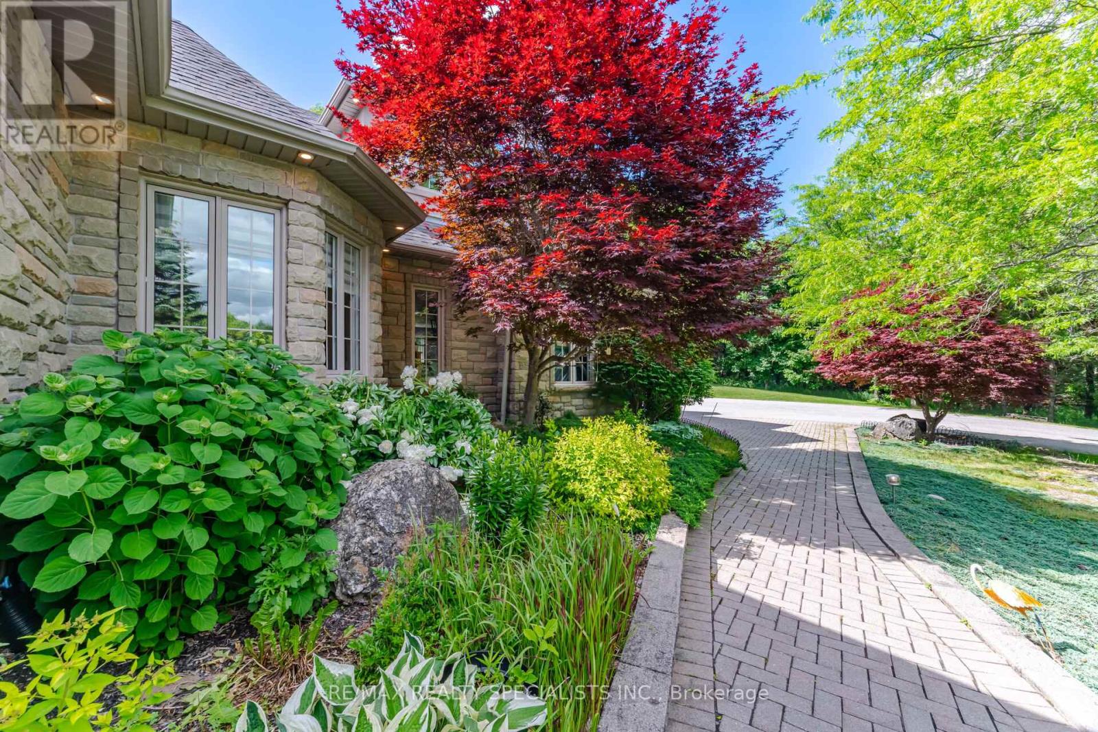 10 VALLEY HILL DRIVE - 9