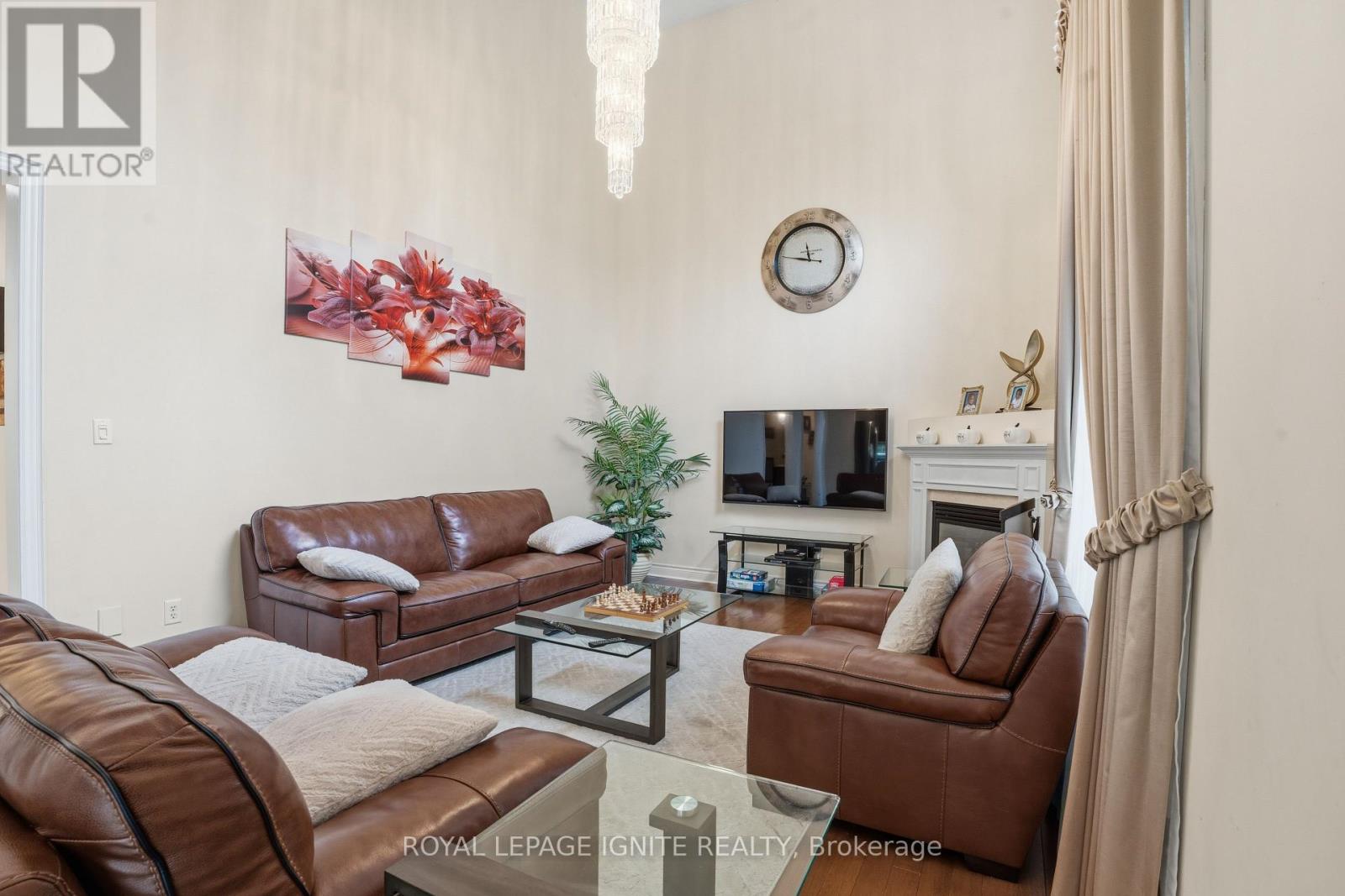 36 VALLEYRIDGE CRESCENT - 10