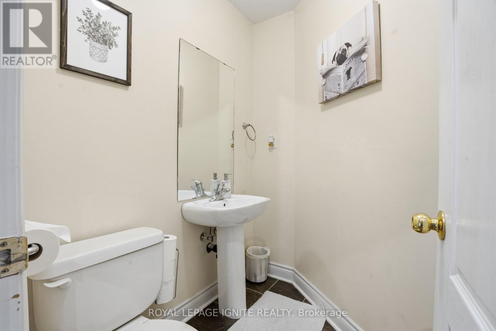 36 VALLEYRIDGE CRESCENT - 16