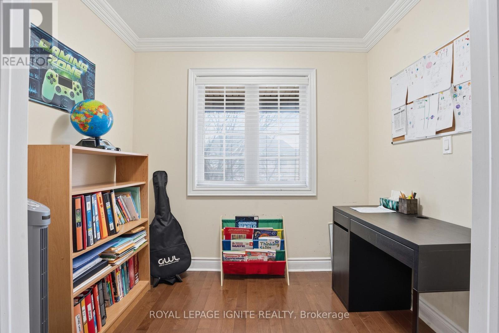 36 VALLEYRIDGE CRESCENT - 18