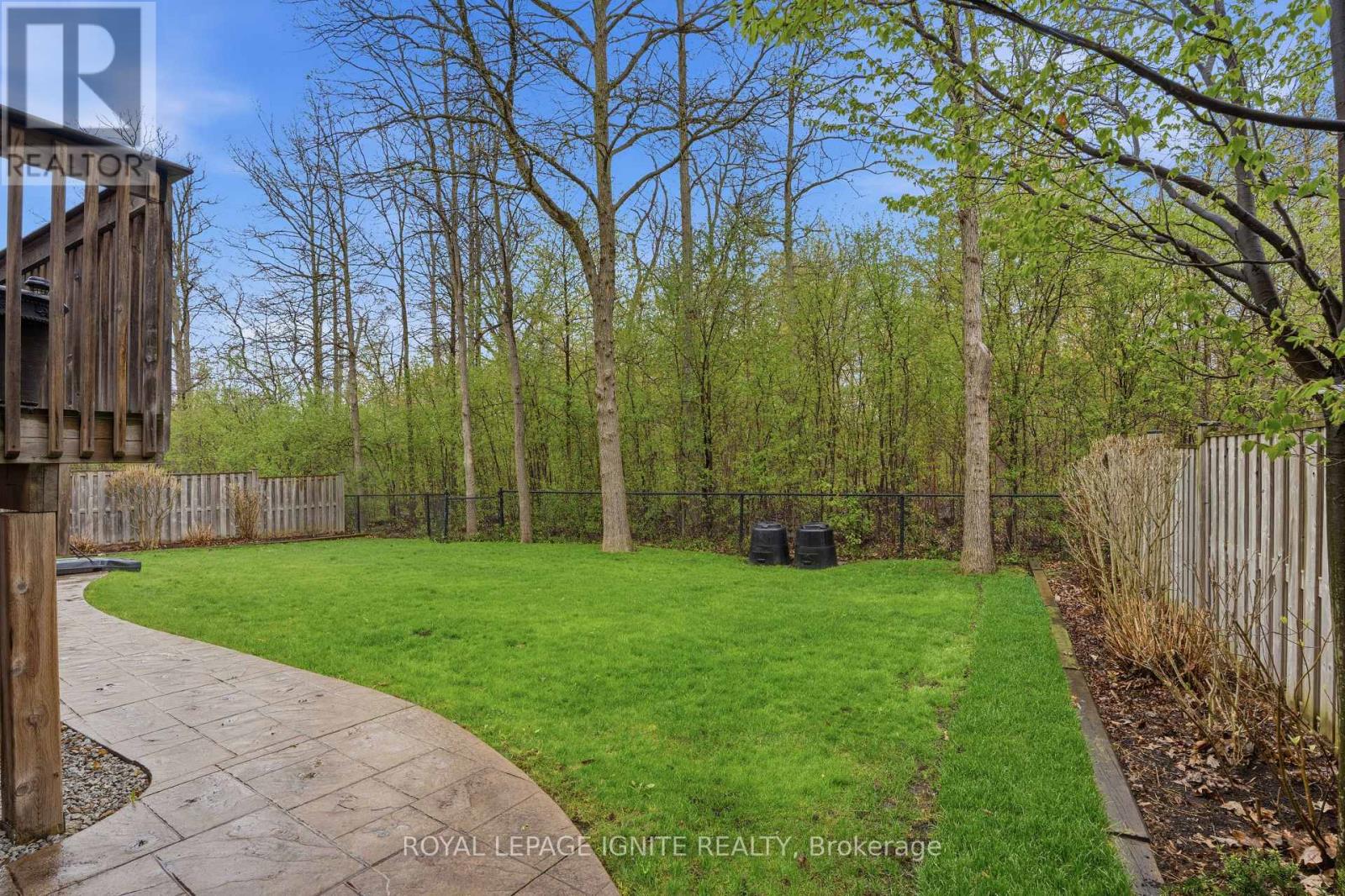 36 VALLEYRIDGE CRESCENT - 37