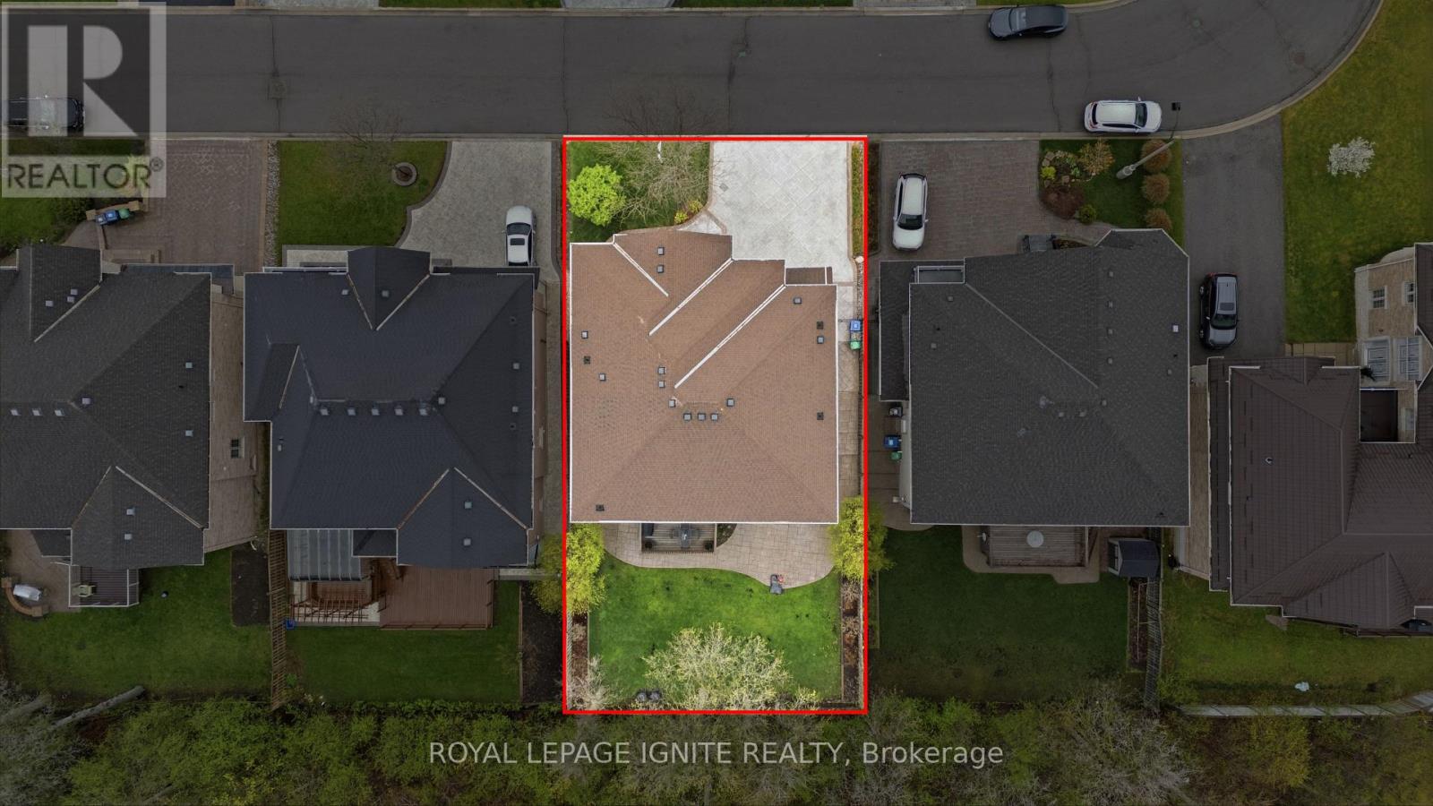 36 VALLEYRIDGE CRESCENT - 43