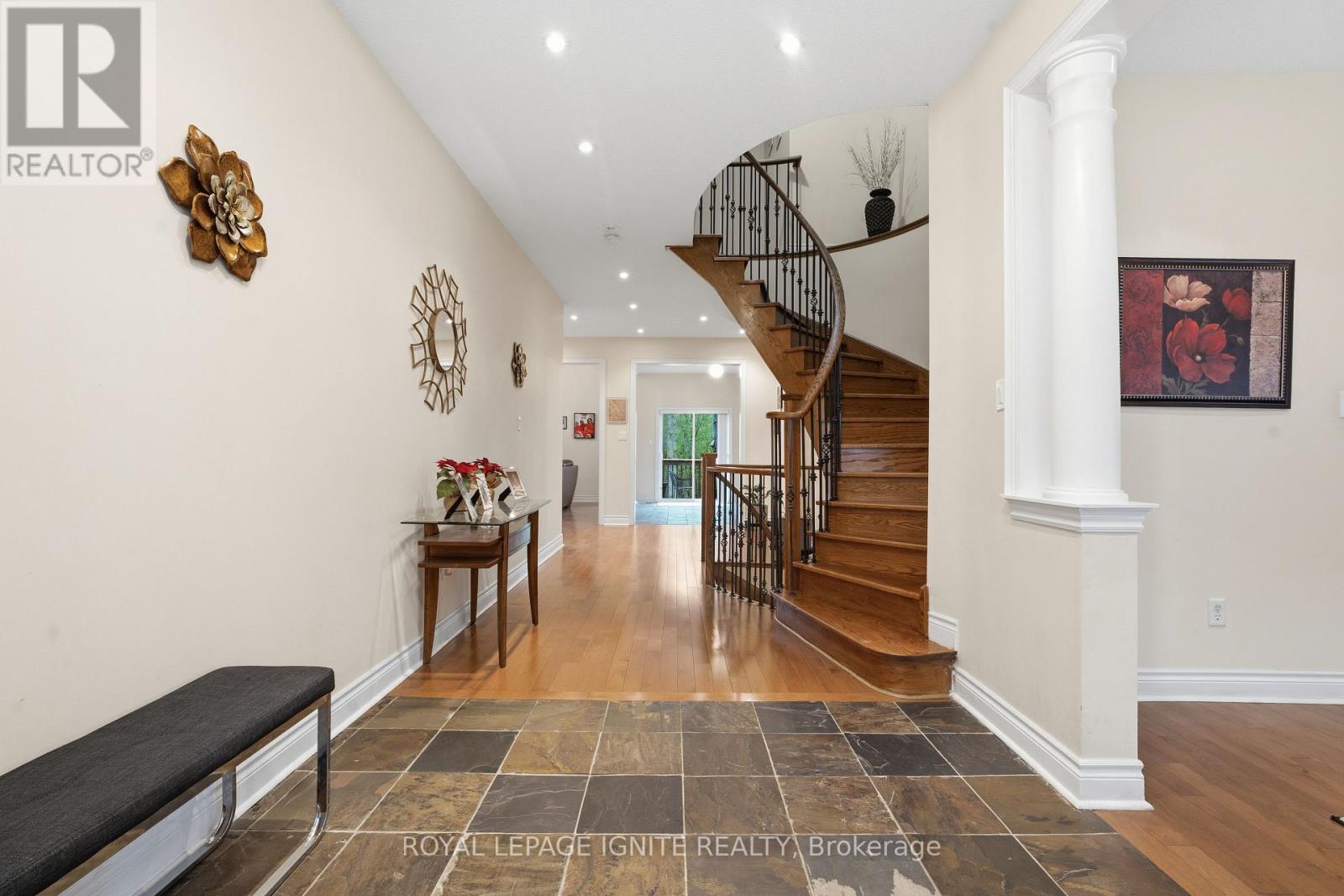 36 VALLEYRIDGE CRESCENT - 5