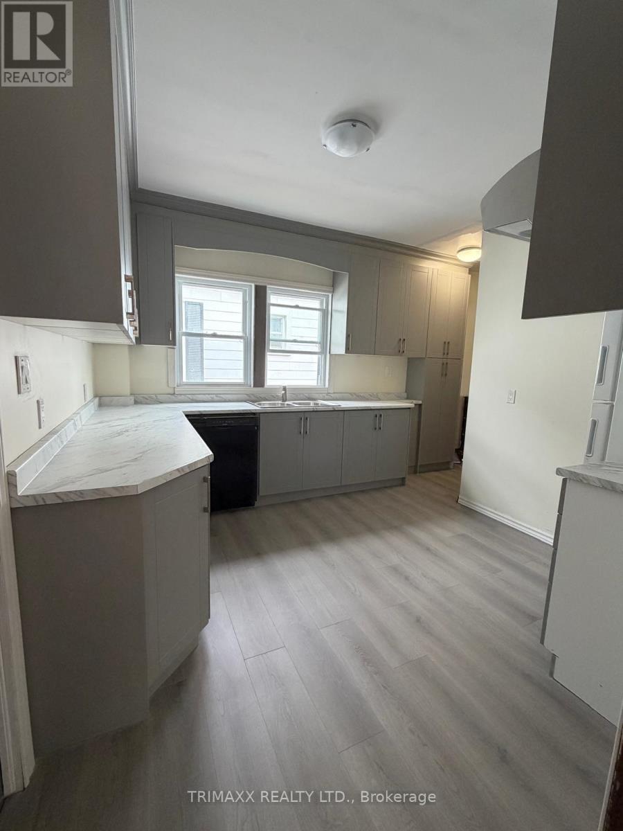 43 DACOTAH STREET - 11