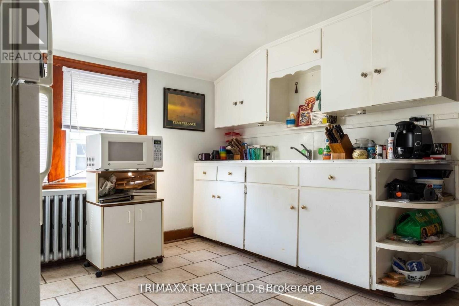 43 DACOTAH STREET - 20