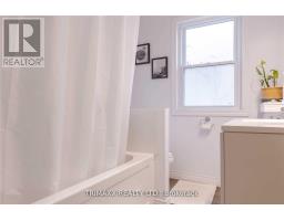 43 Dacotah Street, St  Catharines, ON L2R1Z6 Photo 6