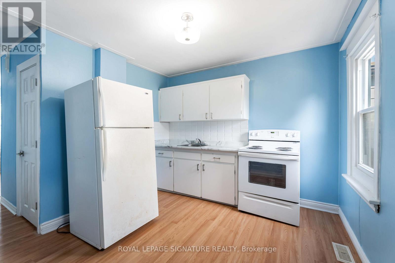84 FREDERICK AVENUE - 12