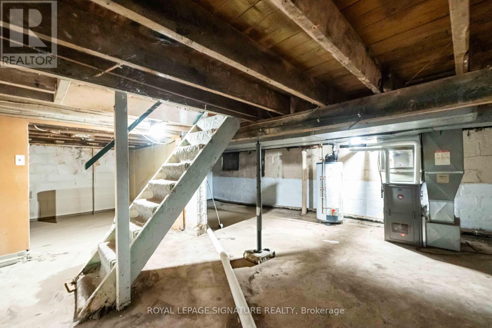 84 FREDERICK AVENUE - 22