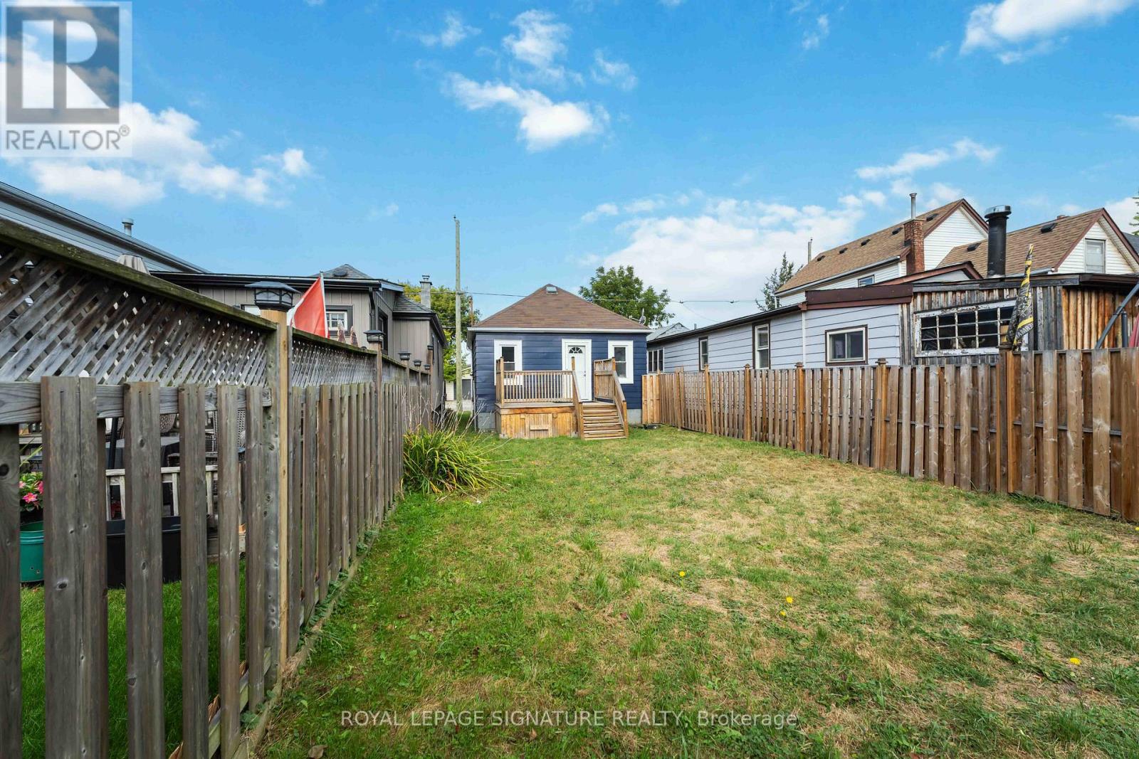 84 FREDERICK AVENUE - 25